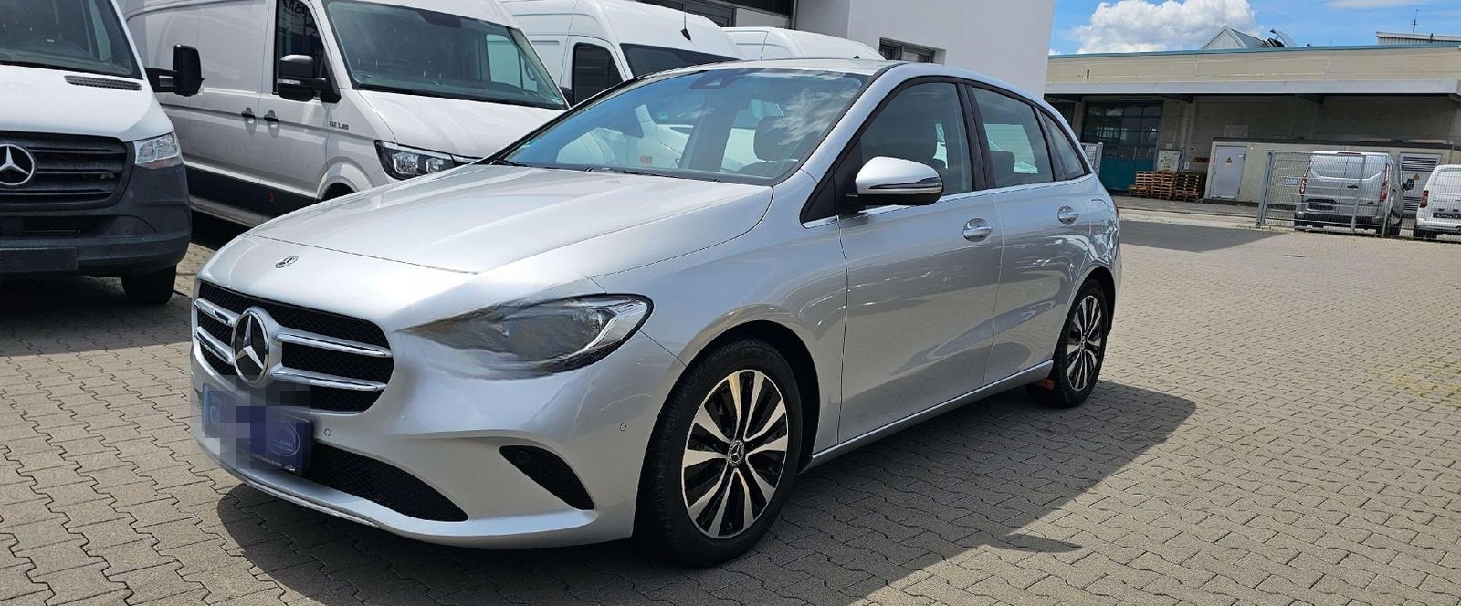 Mercedes-Benz B 180 B 180 d VirtualCockpit*Navi*Elektrische-AH foto 3