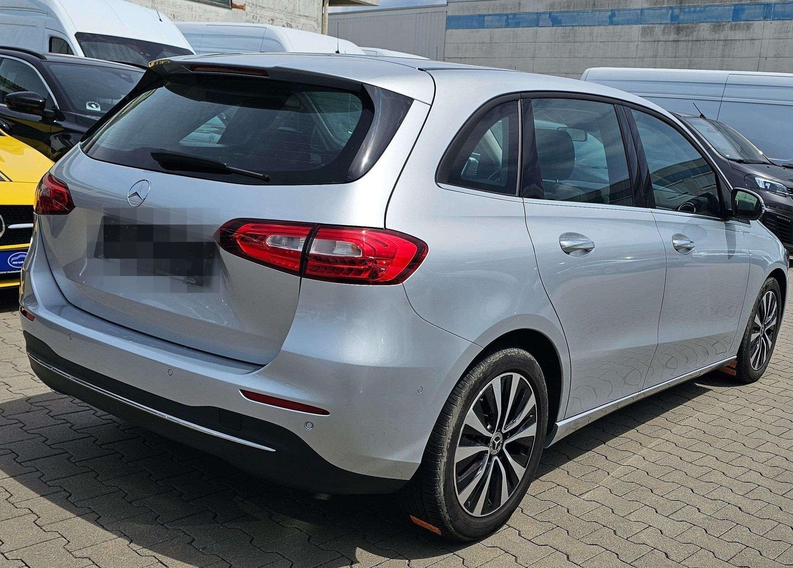 Mercedes-Benz B 180 B 180 d VirtualCockpit*Navi*Elektrische-AH foto 6