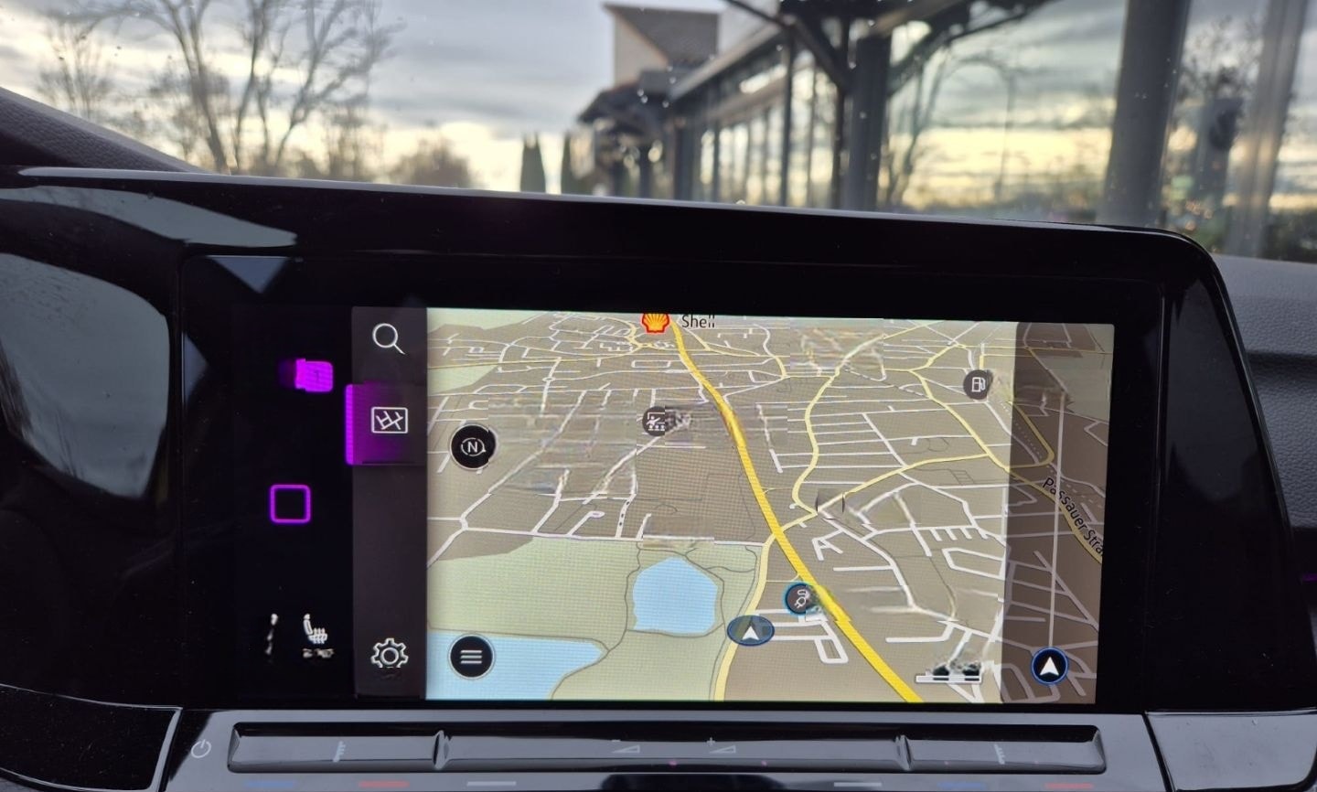 Volkswagen Golf VIII GTD TDI*DSG IQ-LED Panodach R-Kam 19* foto 16