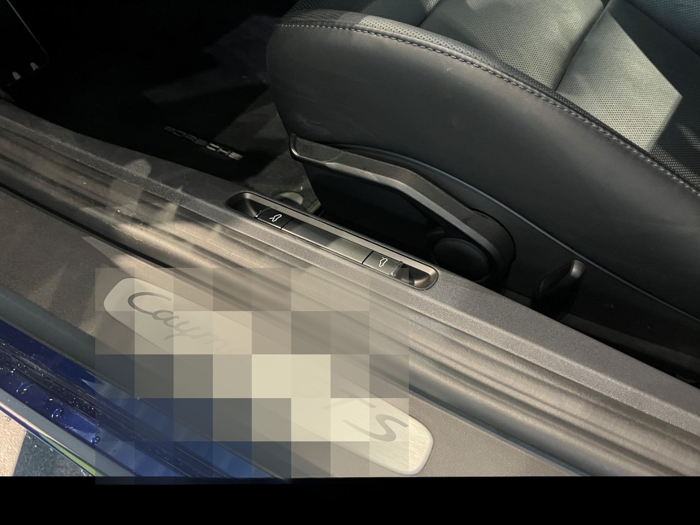 Porsche Cayman 718 GTS 4.0 Enzianblau Sportabgasanlage foto 15