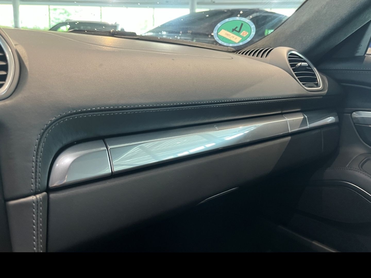 Porsche Cayman 718 GTS 4.0 Enzianblau Sportabgasanlage foto 20