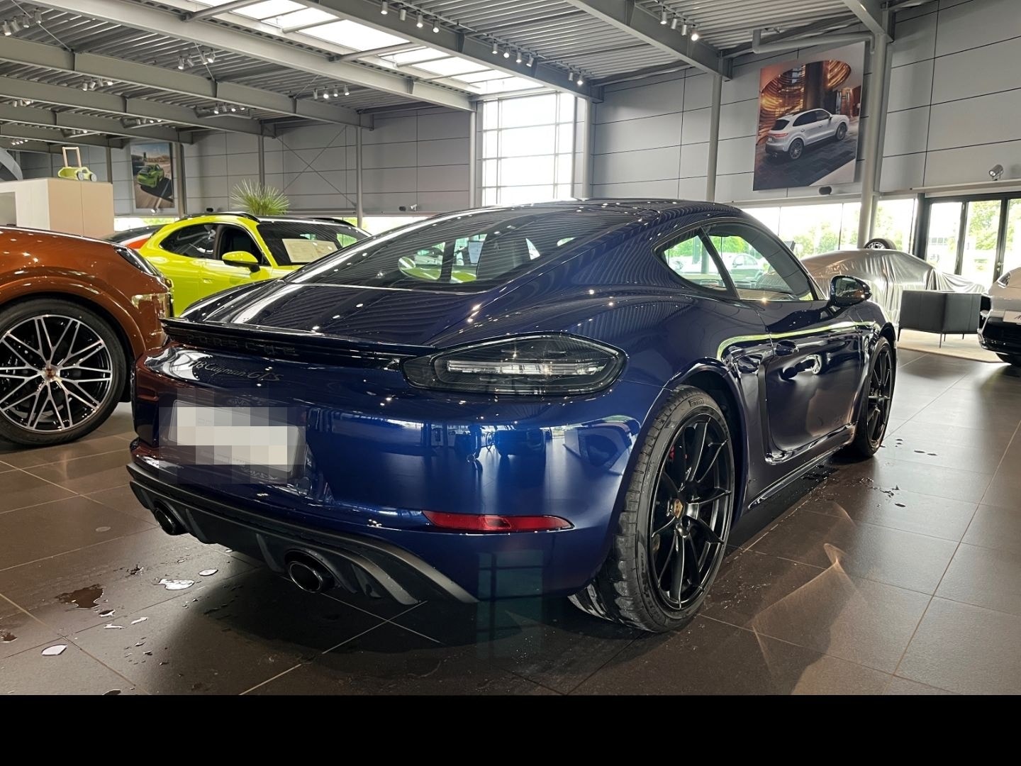 Porsche Cayman 718 GTS 4.0 Enzianblau Sportabgasanlage foto 5