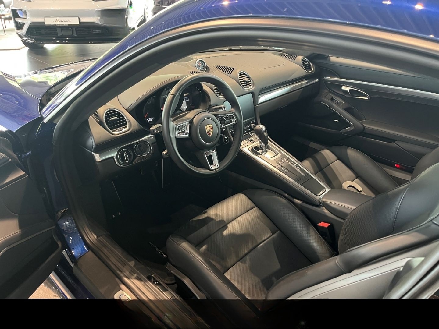 Porsche Cayman 718 GTS 4.0 Enzianblau Sportabgasanlage foto 9