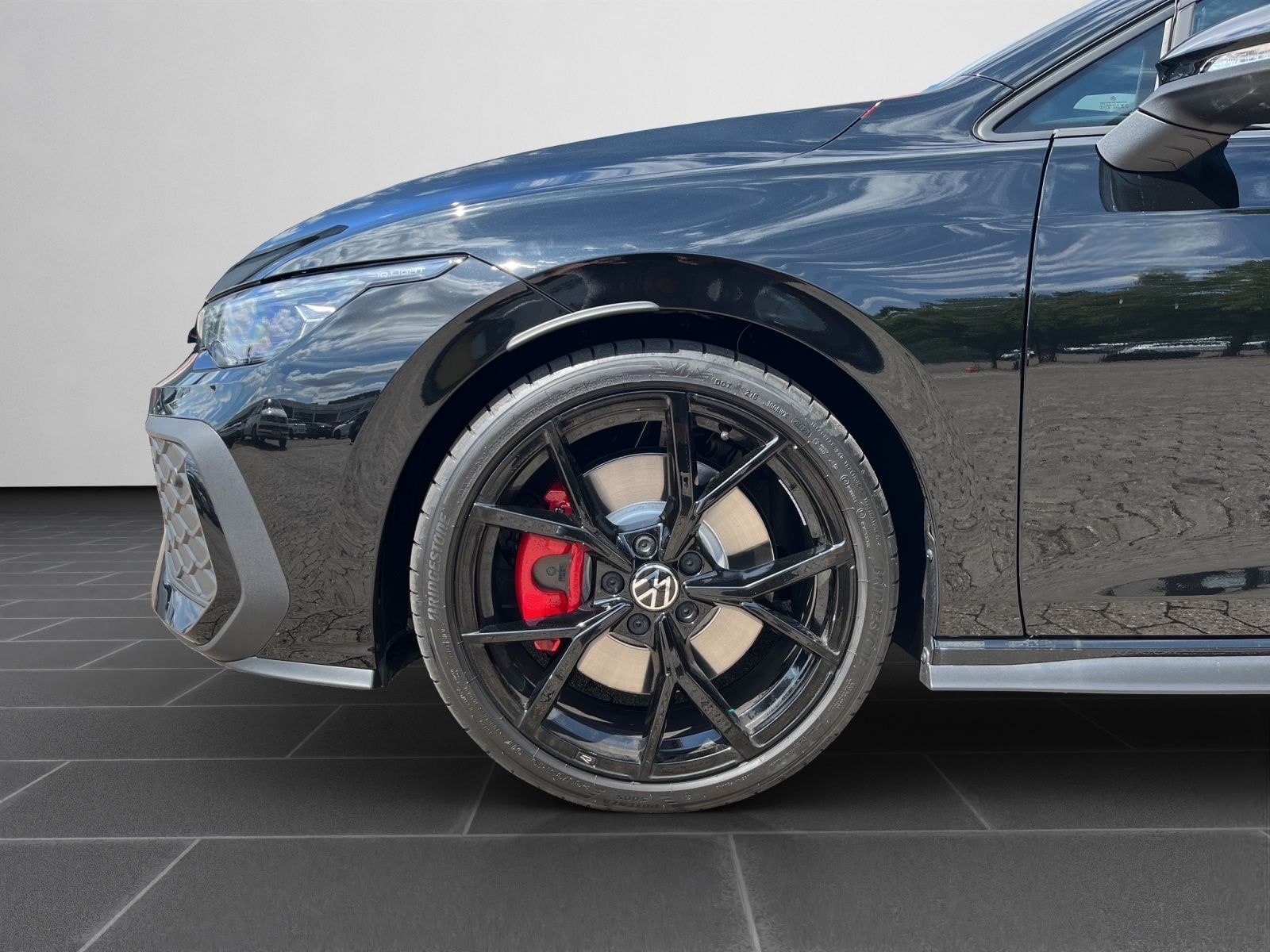 Volkswagen Golf GTI Black Style, AHK,19"LM,IQ-Light,CAM foto 8