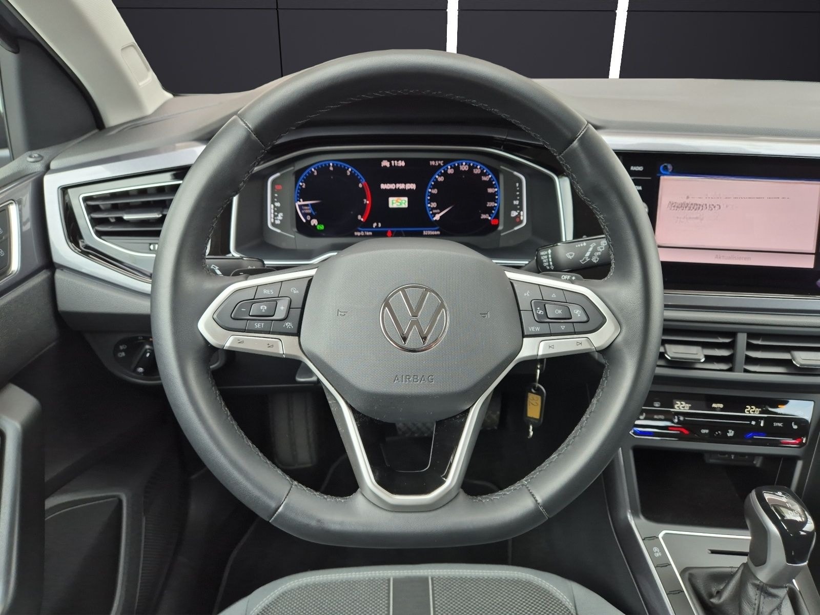 Volkswagen Polo TSI Style DSG Matrix AID ACC PDC SH LM foto 17