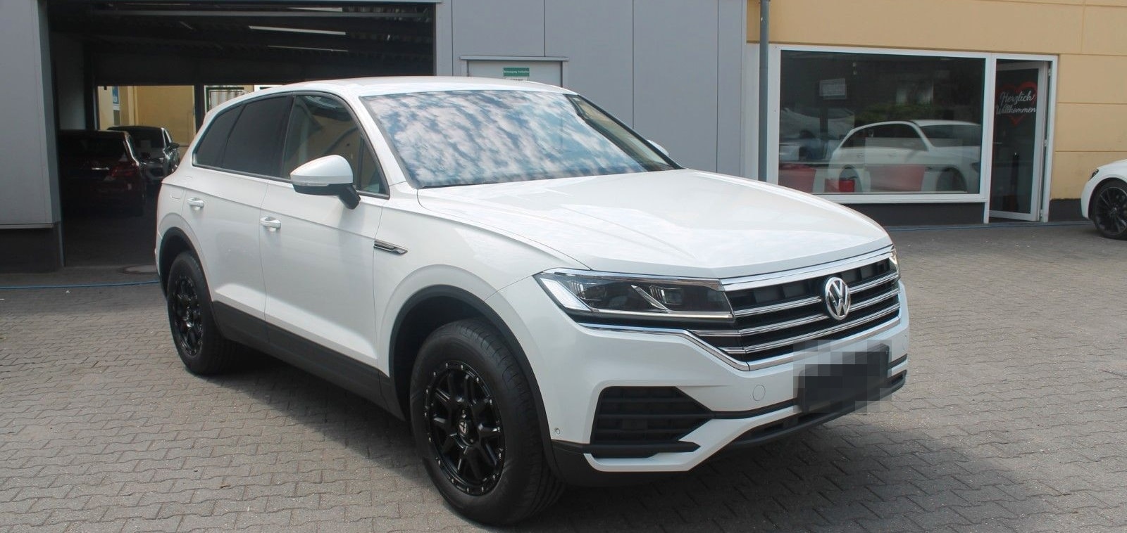 Volkswagen Touareg 3.0 V6 TDI 4MOTION DSG LED AHK RÜKA foto 2