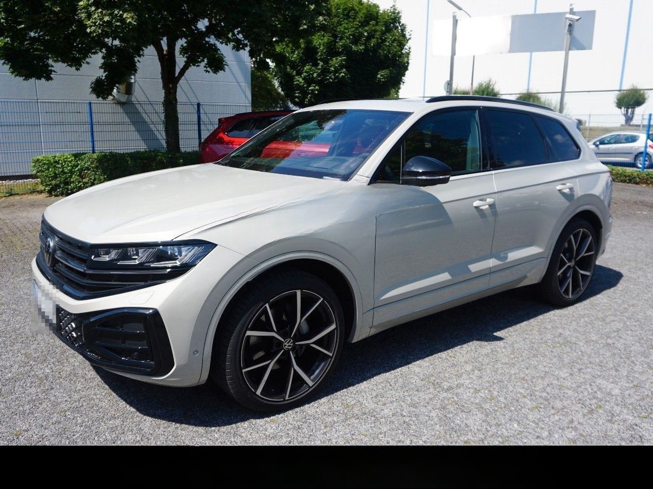 Volkswagen Touareg 3.0 TDI 210 kW 4Motion R-Line Garantie foto 1