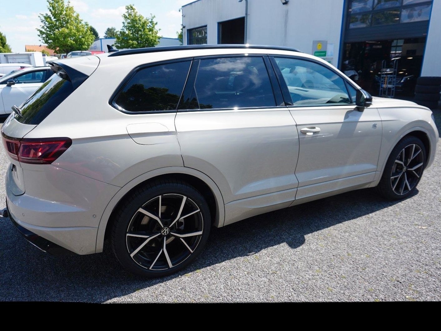 Volkswagen Touareg 3.0 TDI 210 kW 4Motion R-Line Garantie foto 4