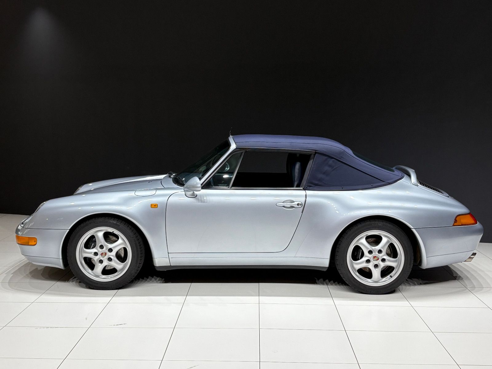 Porsche 993 Carrera 2 Cabrio*Sammlerstück*2.Hand*Dt.Auto foto 9