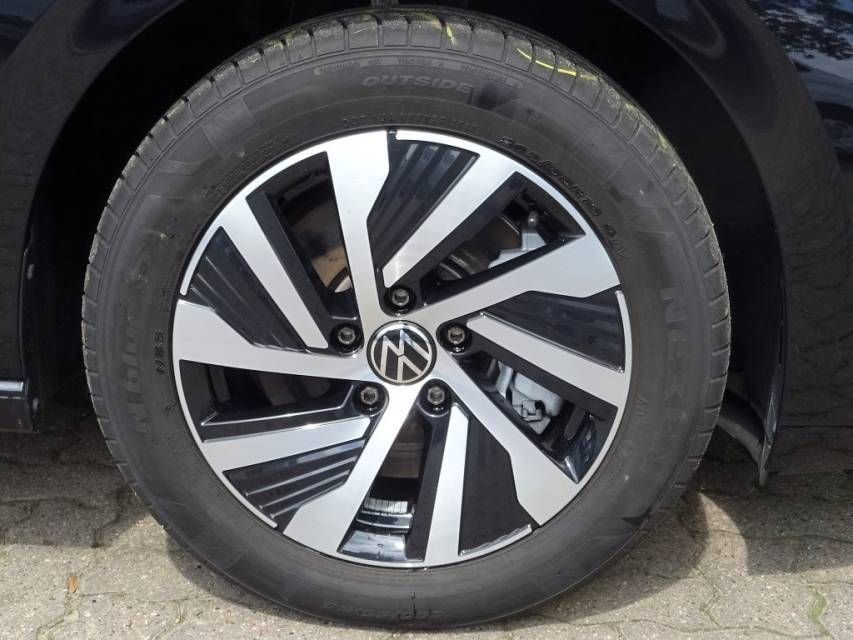 Volkswagen Golf VIII 1.4 eHybrid Style foto 14