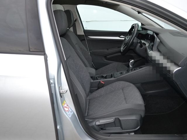 Volkswagen Golf VIII 1.5 TSI Life LED/NAVI+VZE/16-ZOLL/PDC/ foto 4