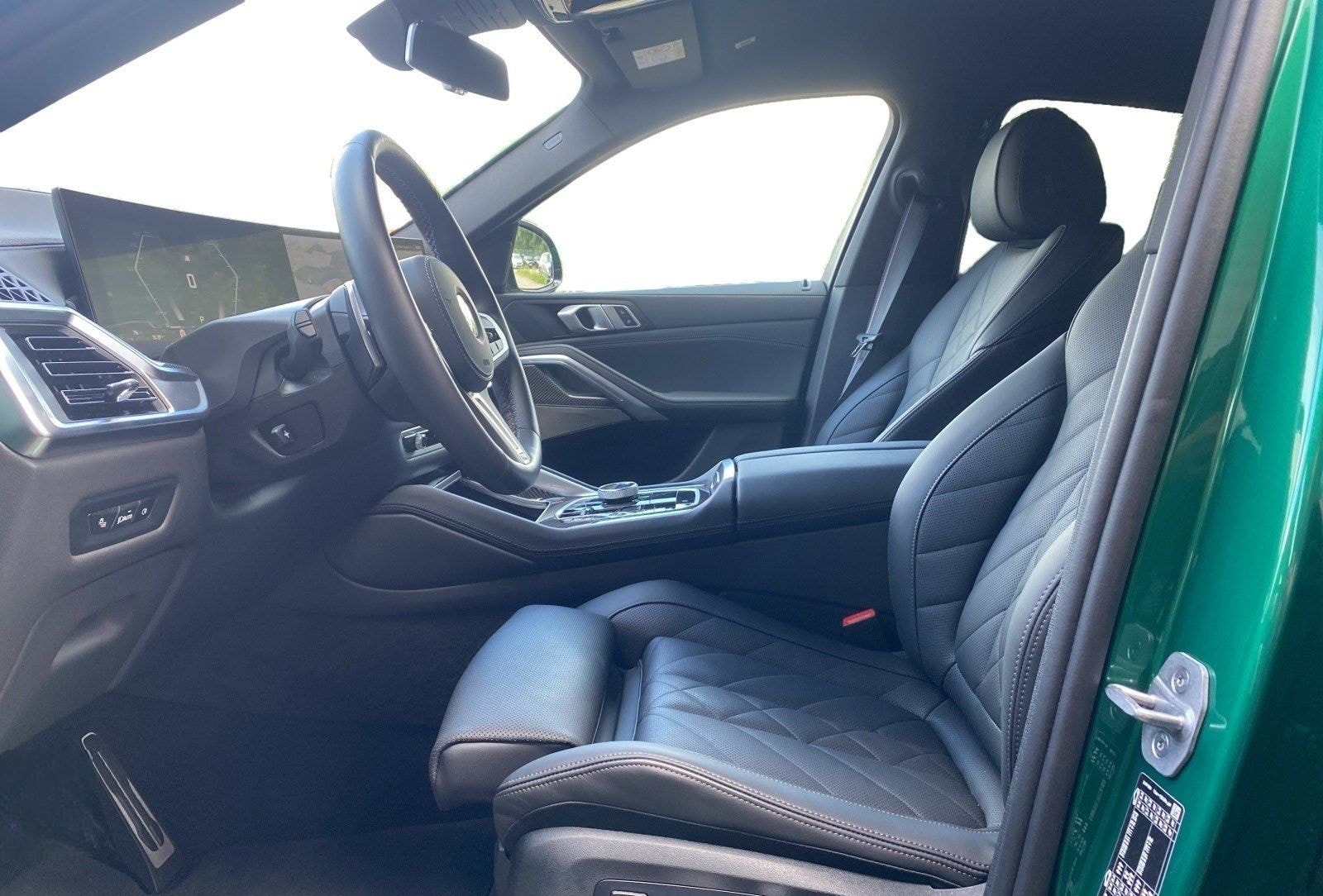 BMW X6 M60i xDrive AB 915 € BRUTTO O. LSZ / AHK / M  foto 14