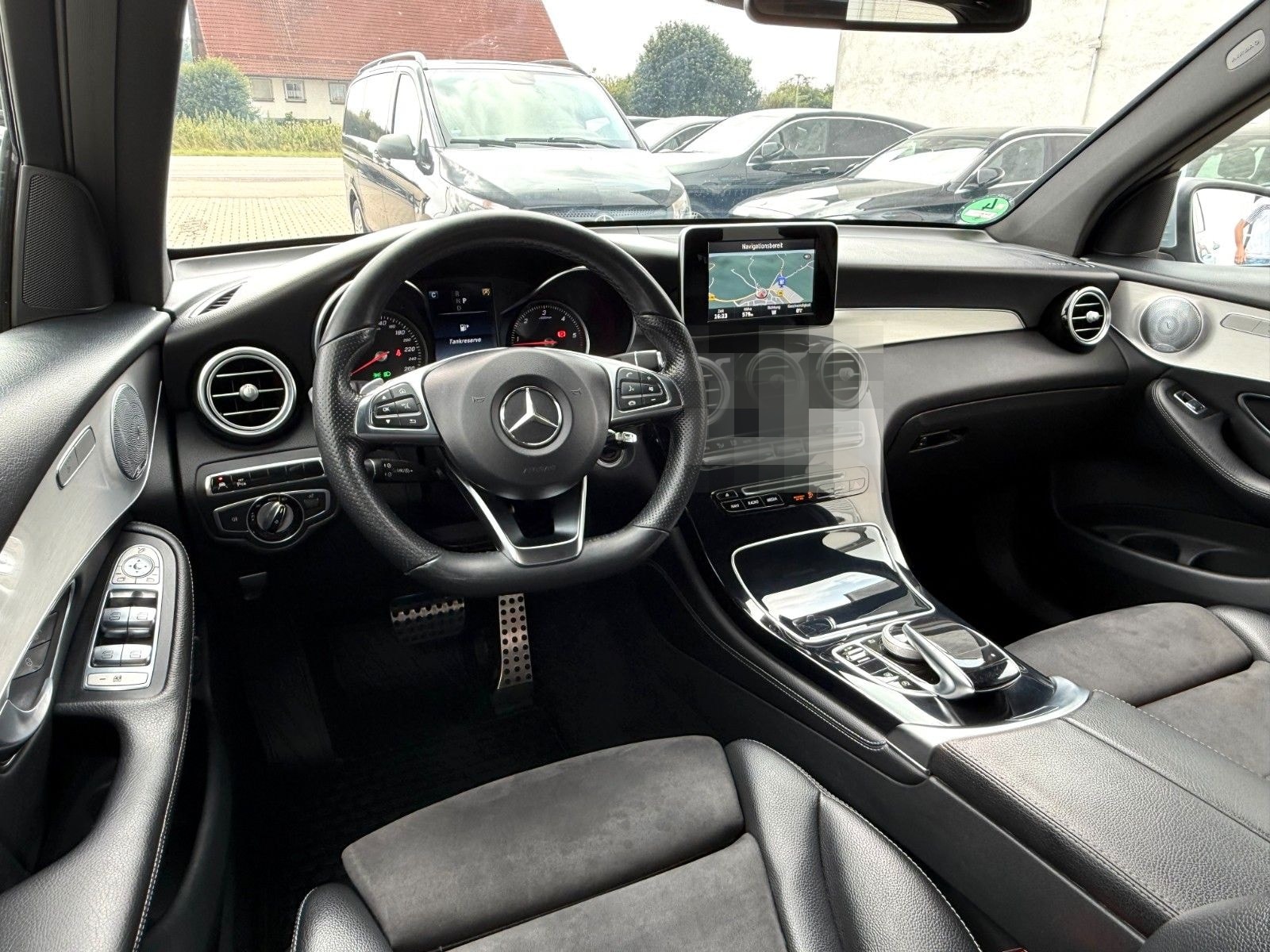 Mercedes-Benz GLC 250 d 4Matic*AMG*NAVI*KAMERA*LED*AHK*19''ALU foto 10
