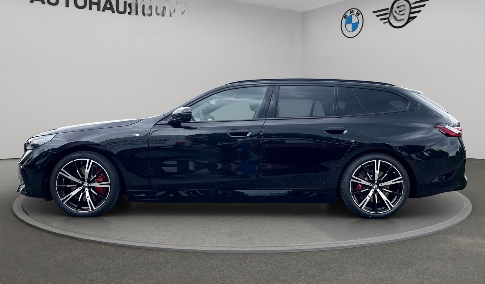 BMW i5 xDrive40 Tour. M Sport Pro 20"LM AHK Glasdach foto 4