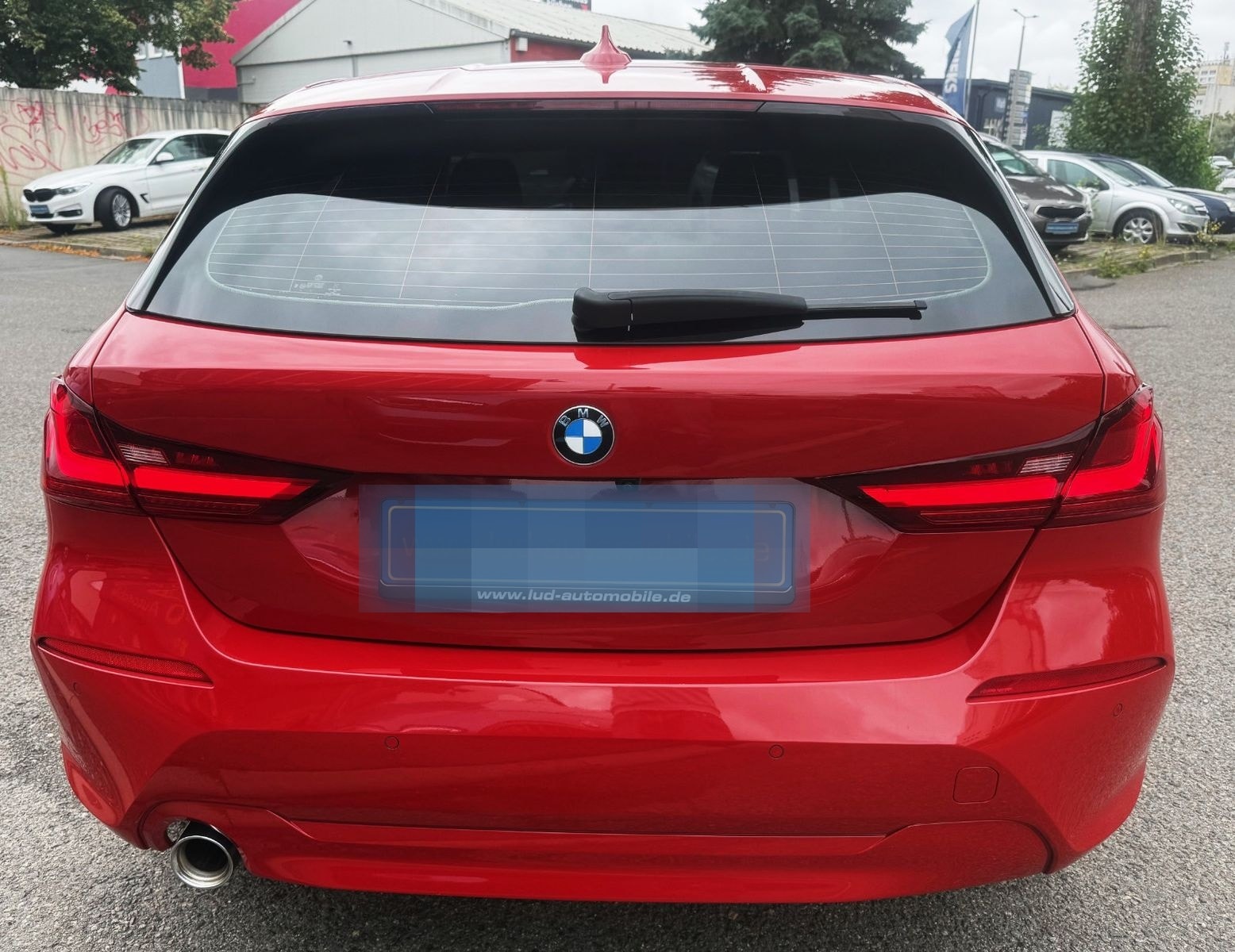 BMW 118 i LED, Rückfahrkamera,CarPlay,Rot METALLI foto 4