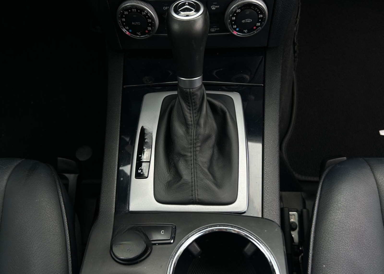 Mercedes-Benz GLK 350 I 4MATIC I PANO I NAVI I TEMP I SHZ foto 16