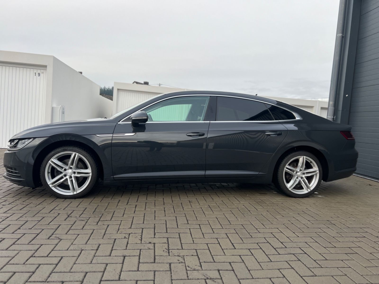 Volkswagen Arteon DSG*LED*ACC*LANE-ASSIST*NAVI*230 V* foto 5