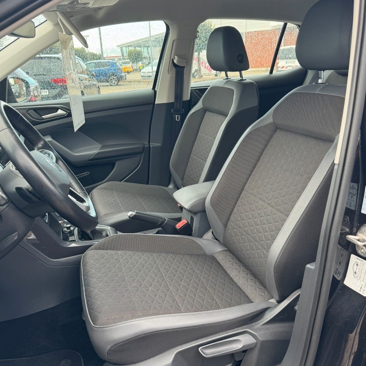 Volkswagen T-Cross 1.0 TSI Style foto 8