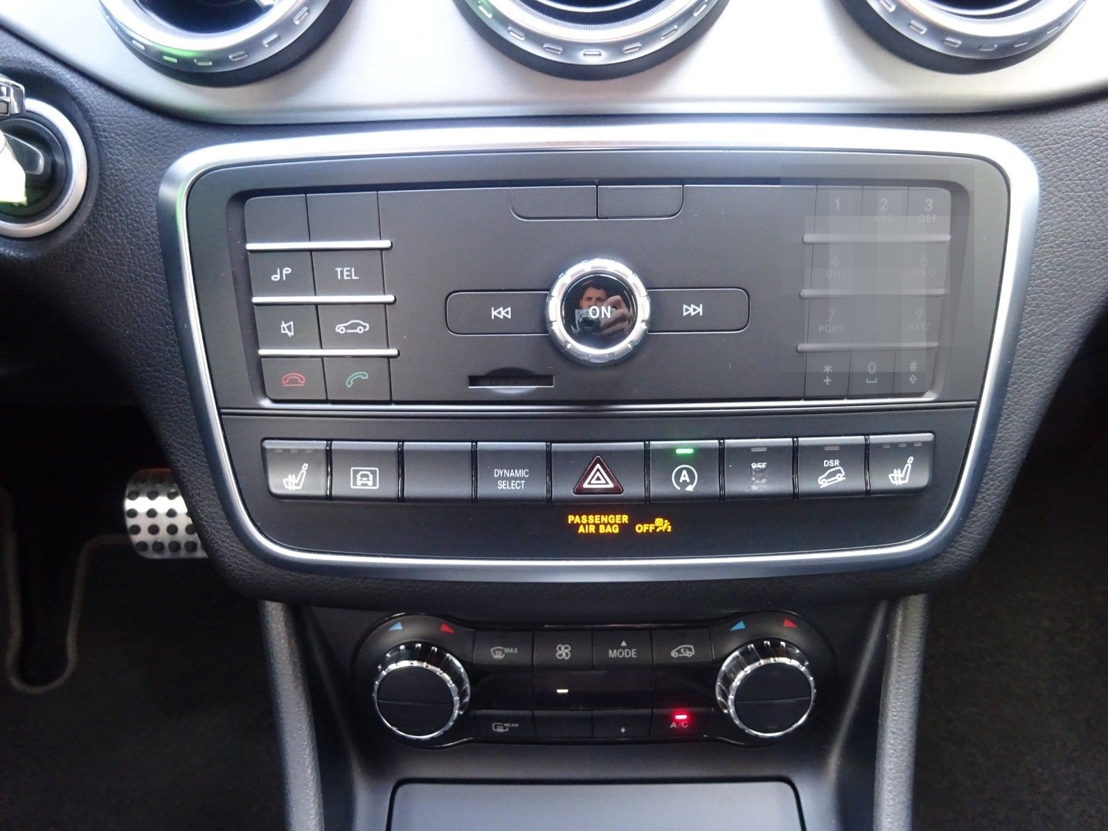 Mercedes-Benz GLA 220 CDI / d 4Matic AMG LINE foto 12