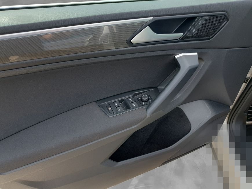 Volkswagen Tiguan 1.5 TSI ACT OPF DSG IQ.DRIVE Navi Allwett foto 15