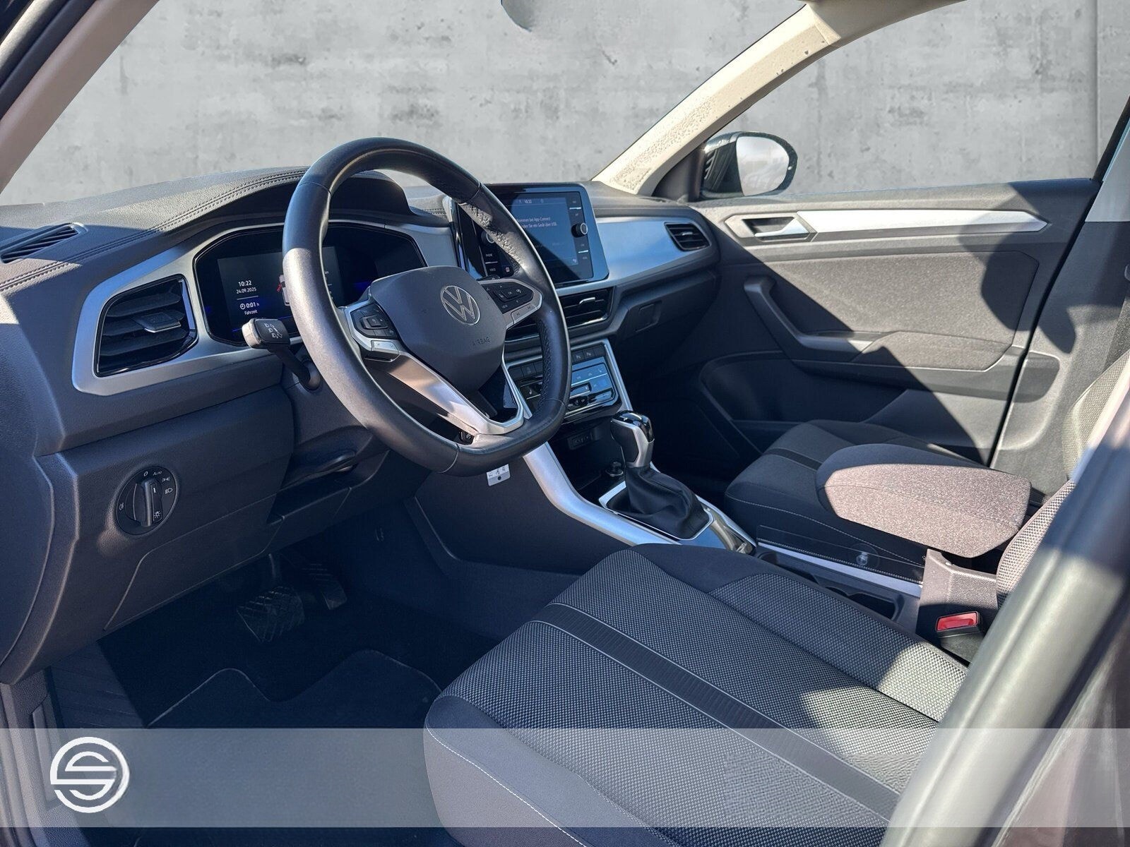 Volkswagen T-Roc 1.5 TSI DSG Life Climatr. LED DAB ACC APP foto 9