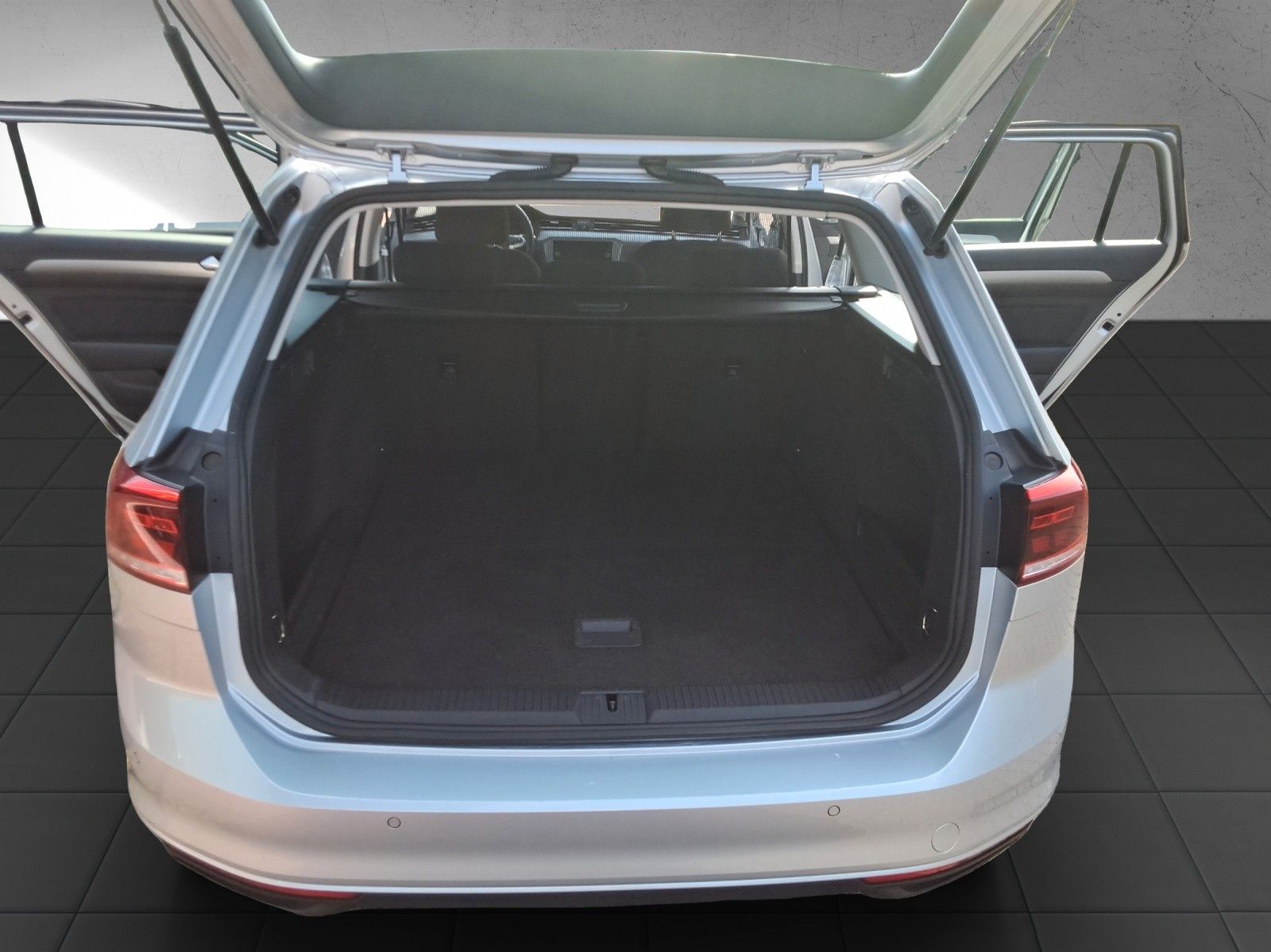 Volkswagen Passat Variant 2.0 TDI LED,ACC,Navi,APP,KAMERA foto 16