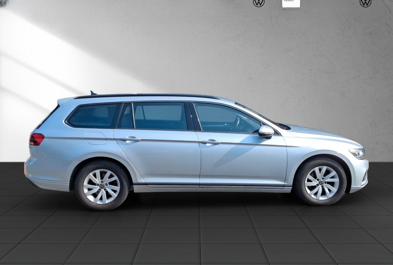 Volkswagen Passat Variant 2.0 TDI LED,ACC,Navi,APP,KAMERA foto 6