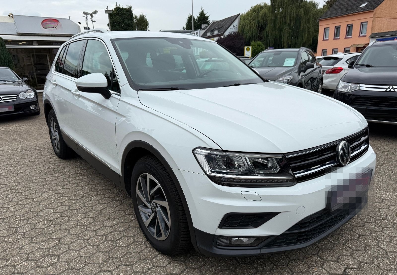 Volkswagen Tiguan Sound BMT/Start-Stopp DSG Automatik foto 2