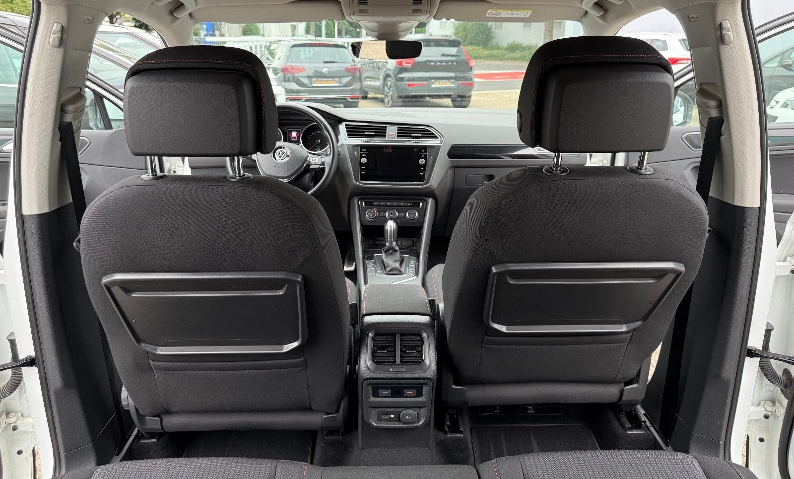 Volkswagen Tiguan Sound BMT/Start-Stopp DSG Automatik foto 19