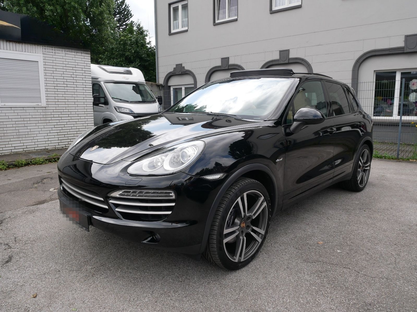 Porsche Cayenne Diesel Platinum Edition PDLS Pano Luftfe