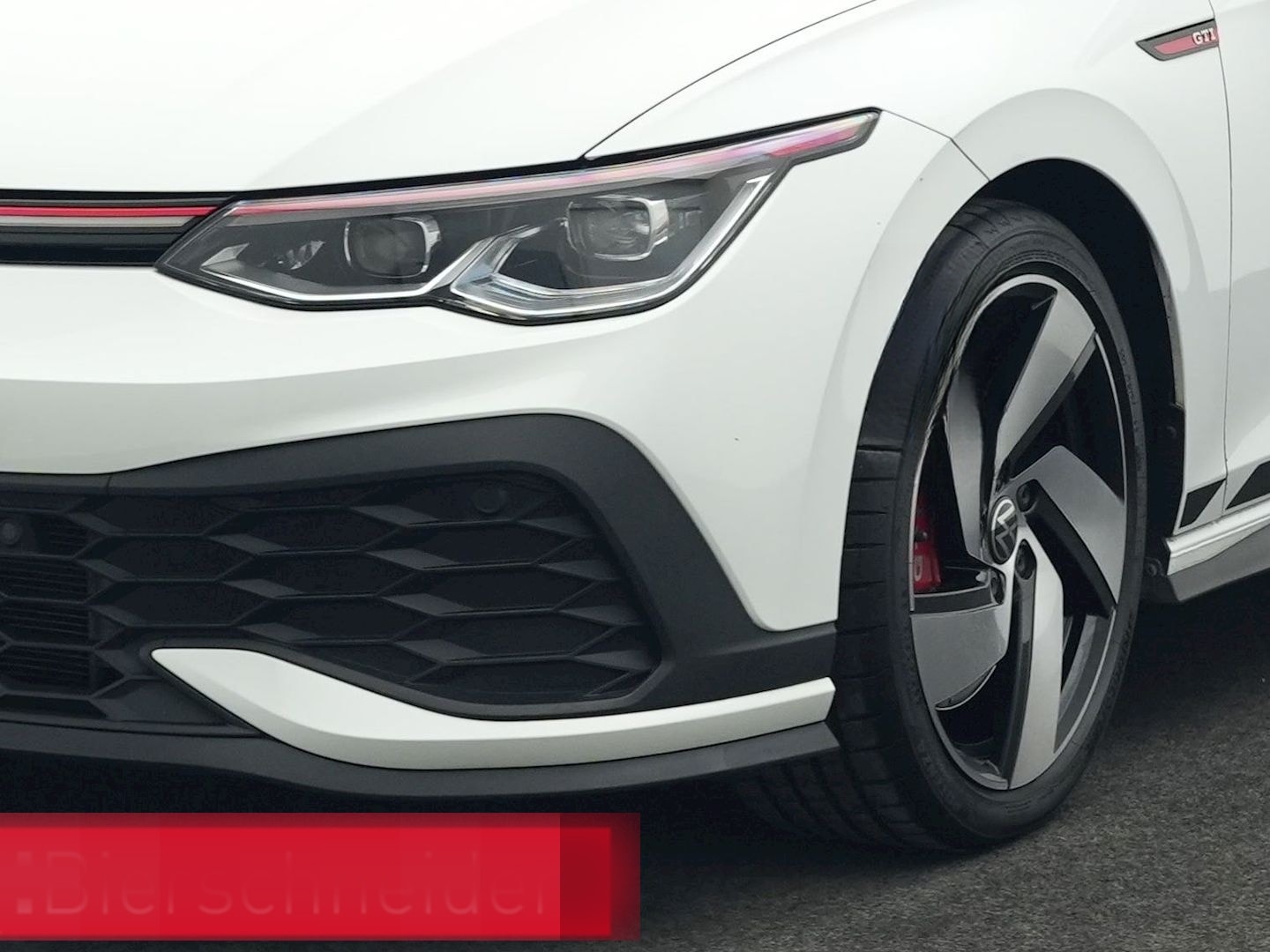 Volkswagen Golf GTI 8 2.0 TSI DSG Clubsport PANO KAMERA NAV foto 17