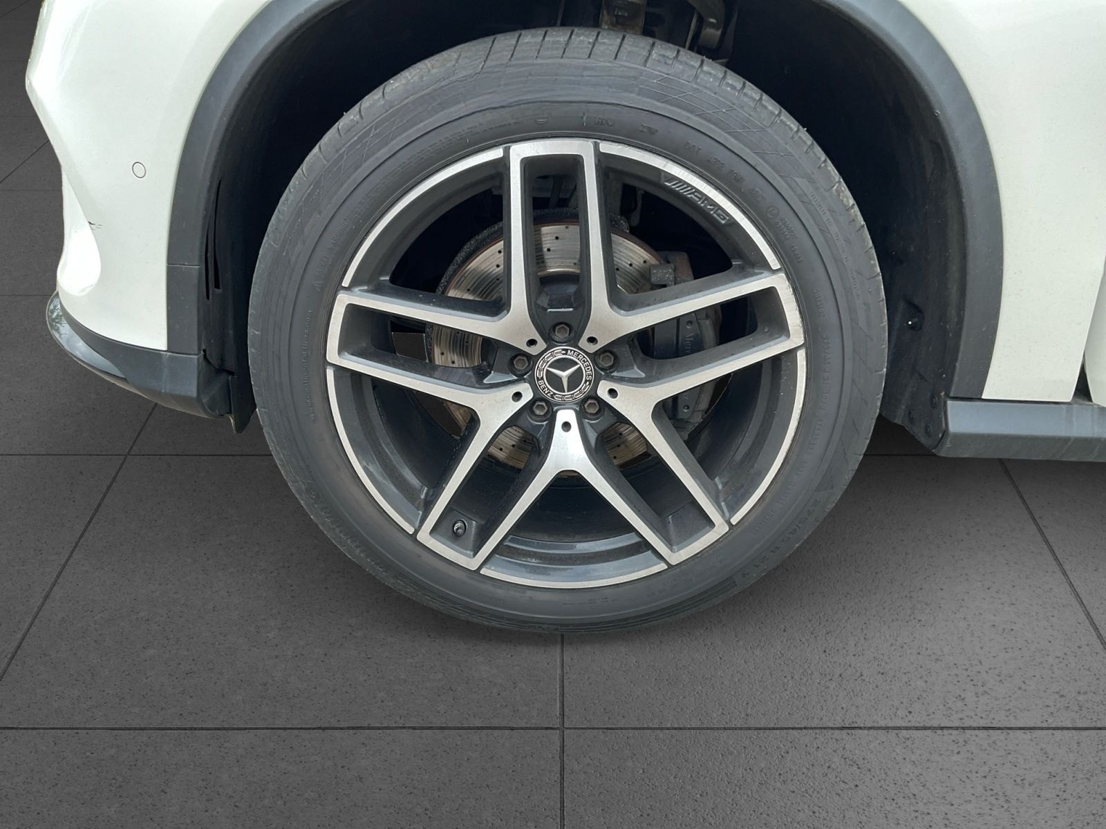 Mercedes-Benz GLE 350 GLE Coupe AMG 4Matic Diamant Weiß 1 Hand foto 16