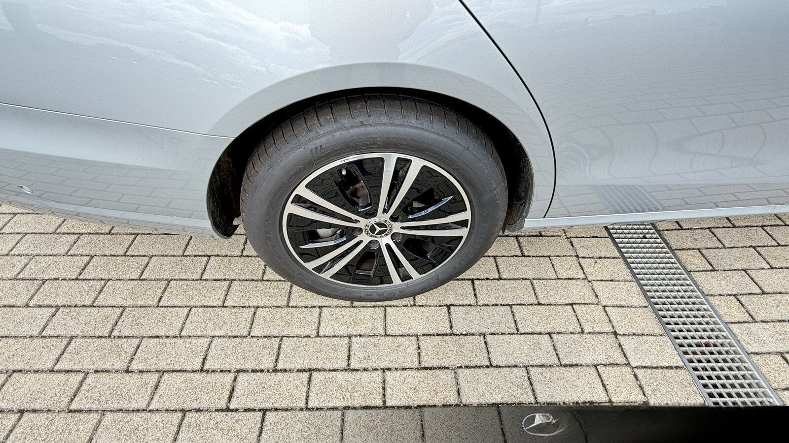 Mercedes-Benz E 220 d T-Modell AVANTGARDE+LED+Spur+Totwinkel foto 4