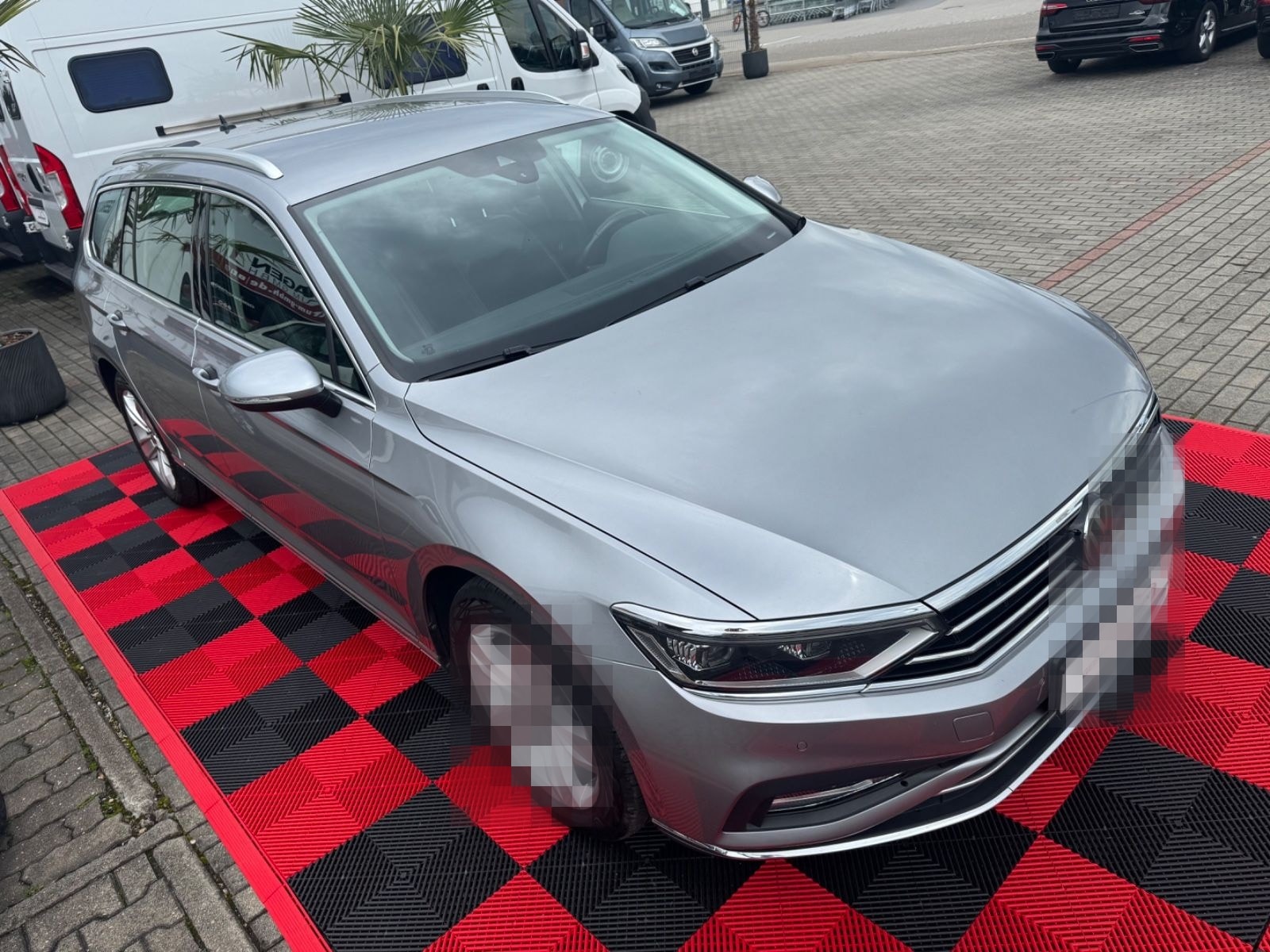 Volkswagen Passat 2,0 TDI Variant Elegance*IQ.Light*Kamera* foto 6