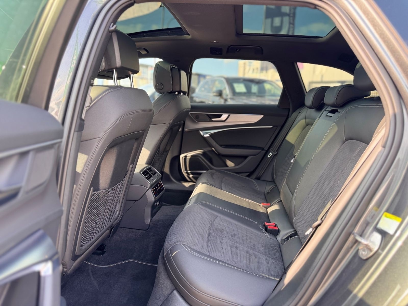 Audi A6 Avant 45 TDI quattro S line sport foto 17