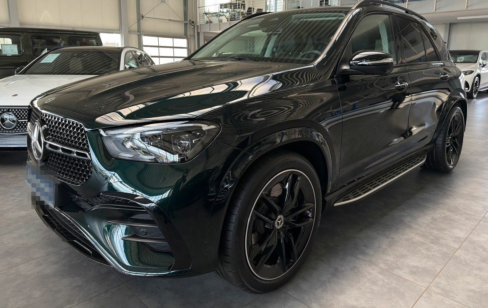 Mercedes-Benz GLE 580 4M AMG PREMIUM PLUS DISTRONIC-MEMORY-DAB foto 2