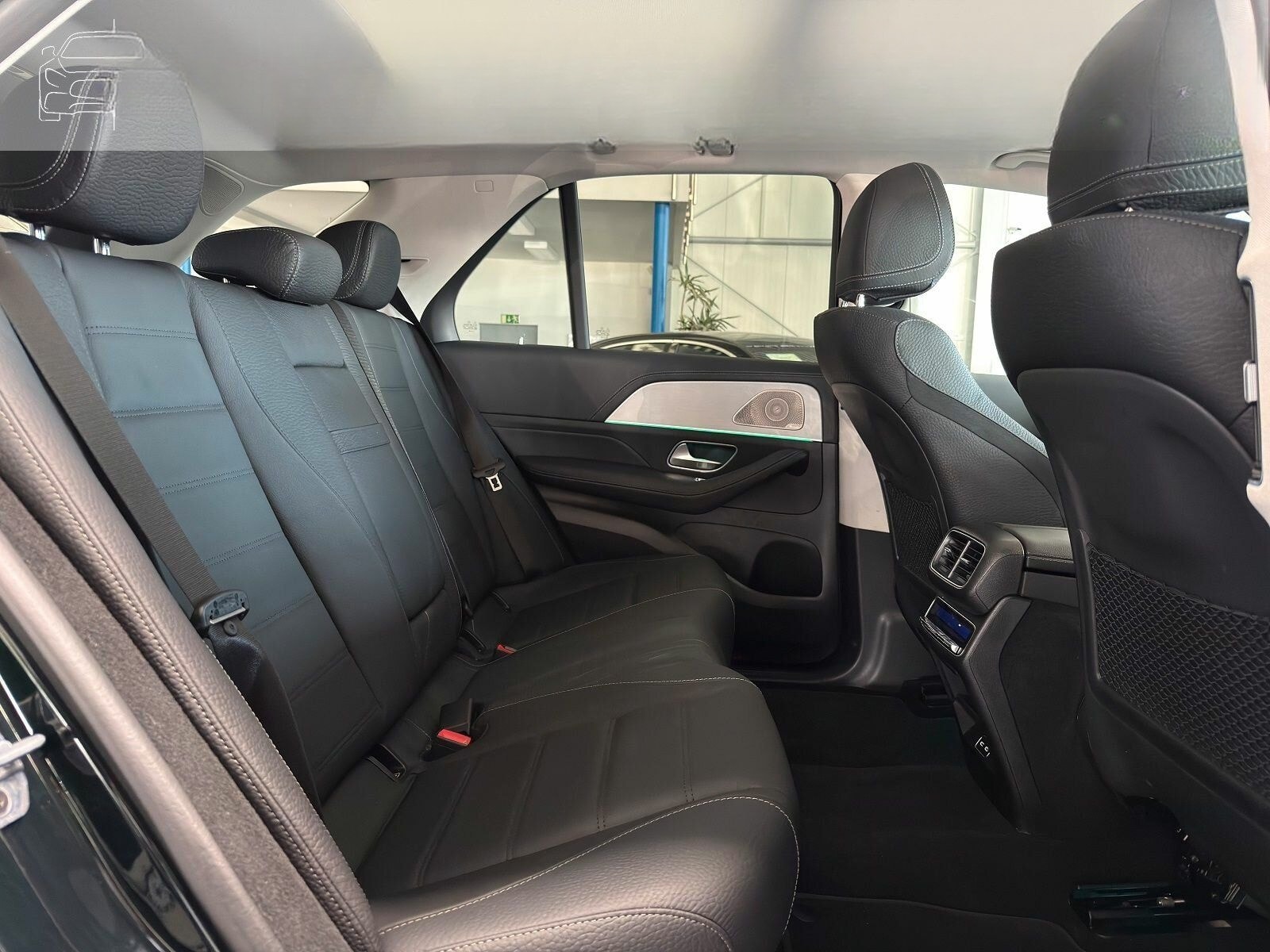 Mercedes-Benz GLE 580 4M AMG PREMIUM PLUS DISTRONIC-MEMORY-DAB foto 13