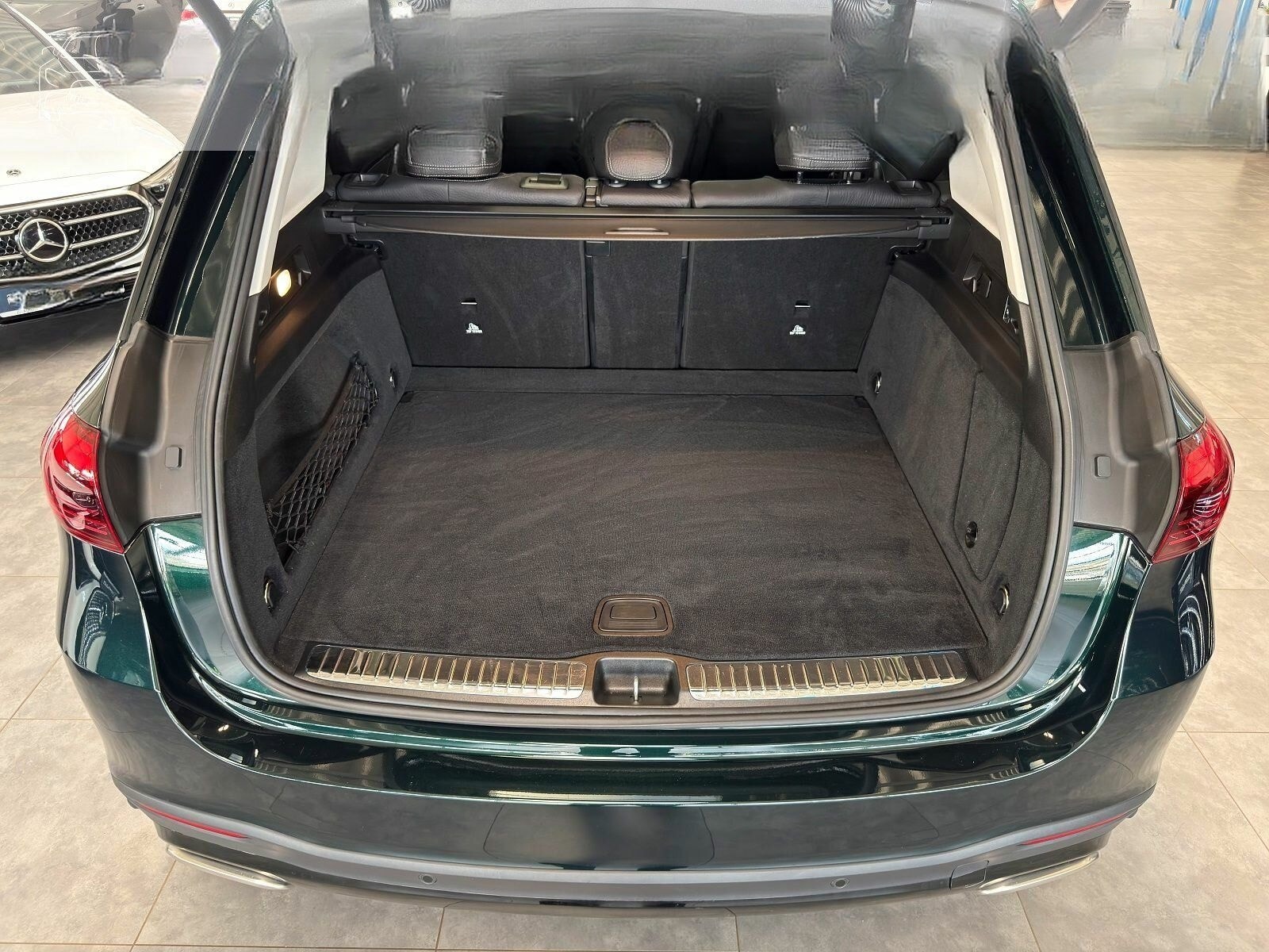 Mercedes-Benz GLE 580 4M AMG PREMIUM PLUS DISTRONIC-MEMORY-DAB foto 17