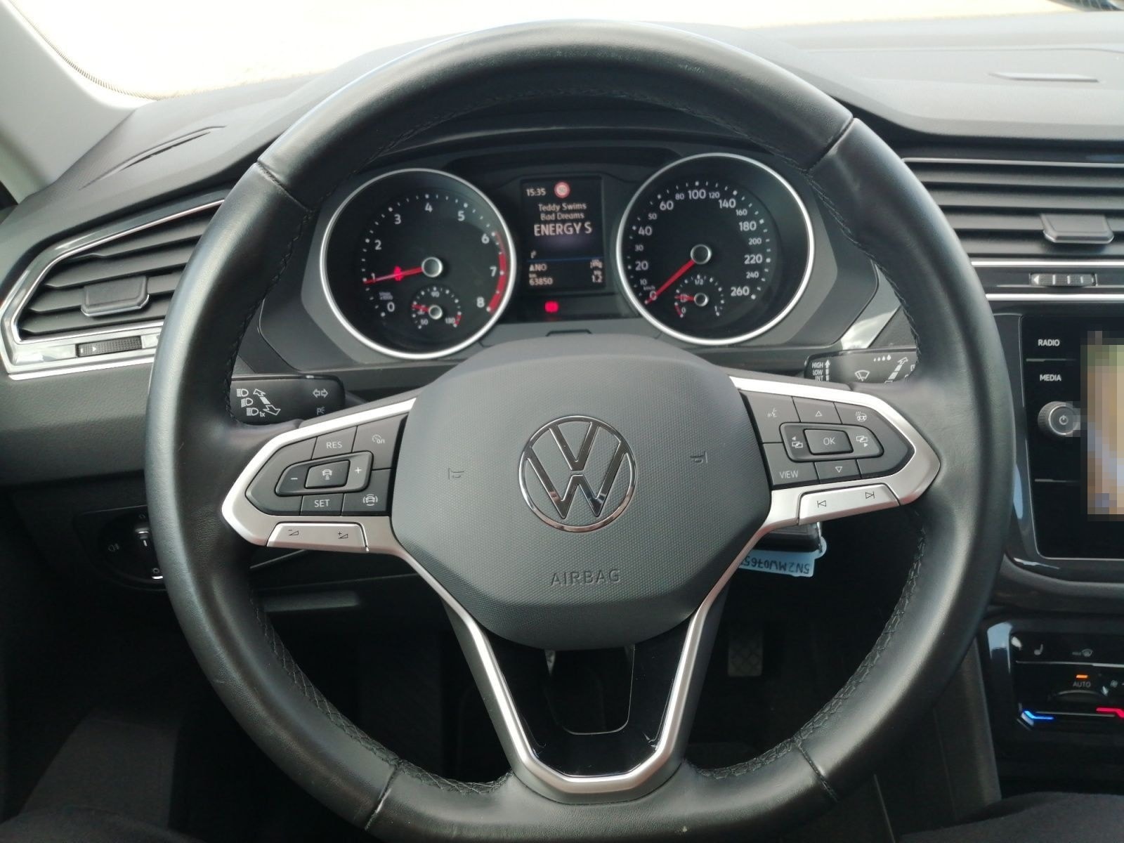 Volkswagen Tiguan Life 1.5 TSI LED ACC AHK Navi Standhz foto 12