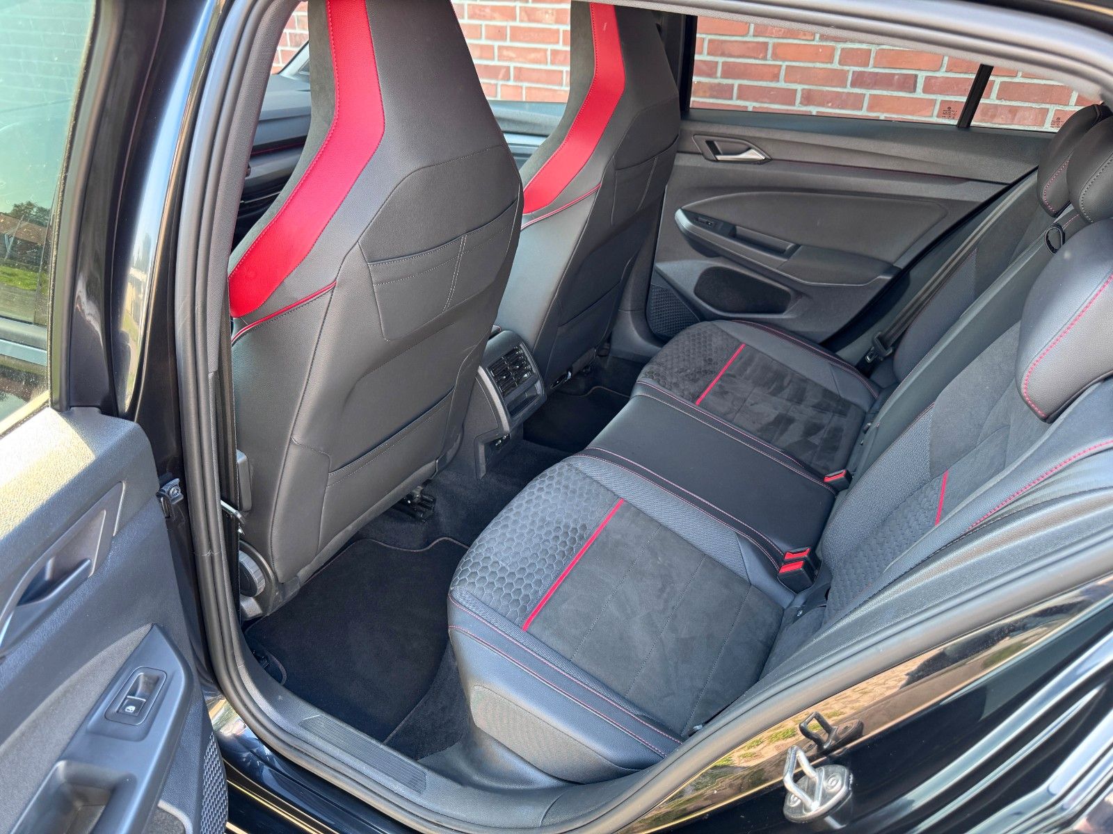 Volkswagen Golf VIII Lim. GTI Clubsport/DCC/ESTORIL 19"/NÜR foto 8