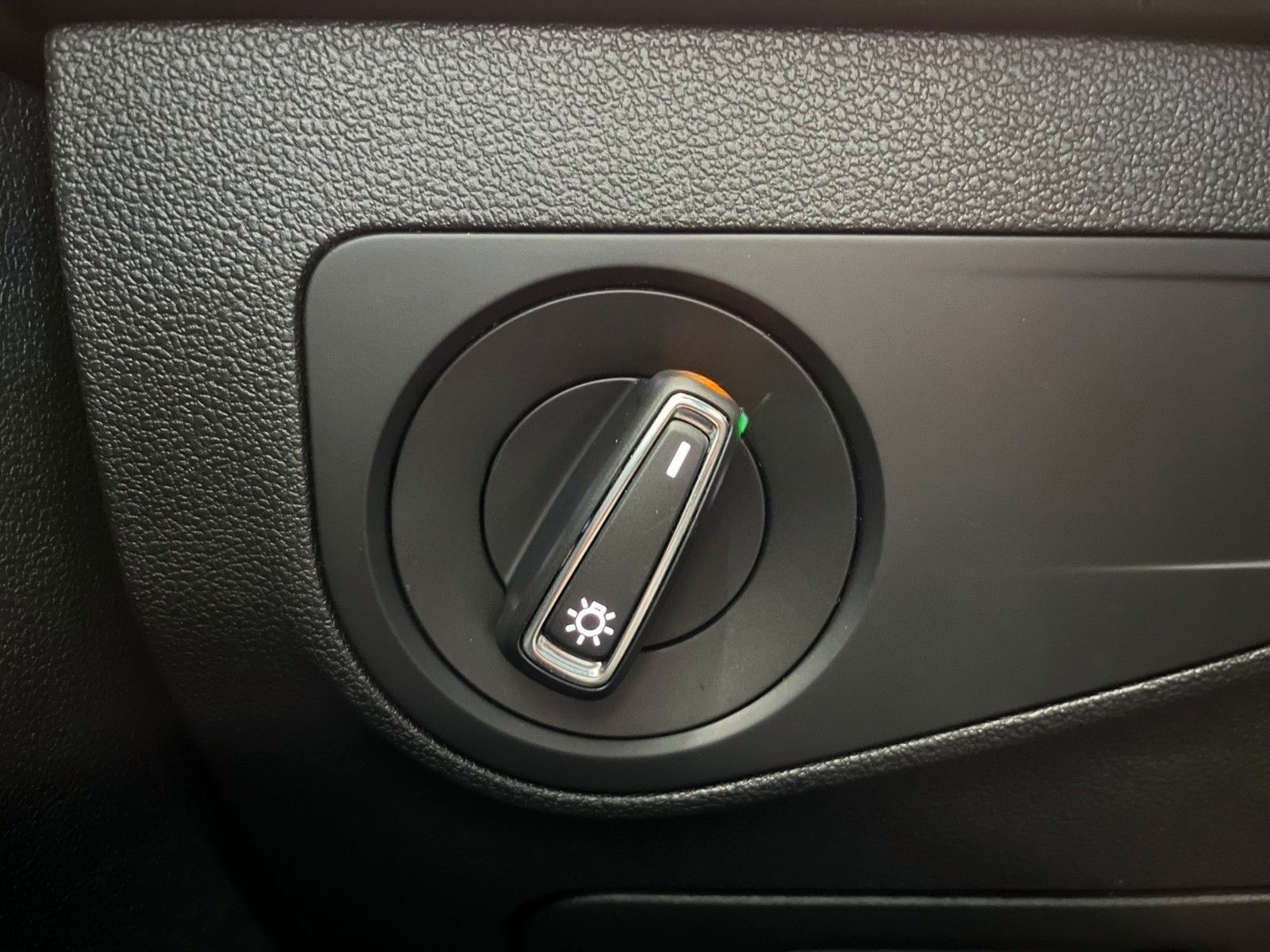 Volkswagen Tiguan 2.0 TDi Comfortline NAVI LED WinterPaket foto 20