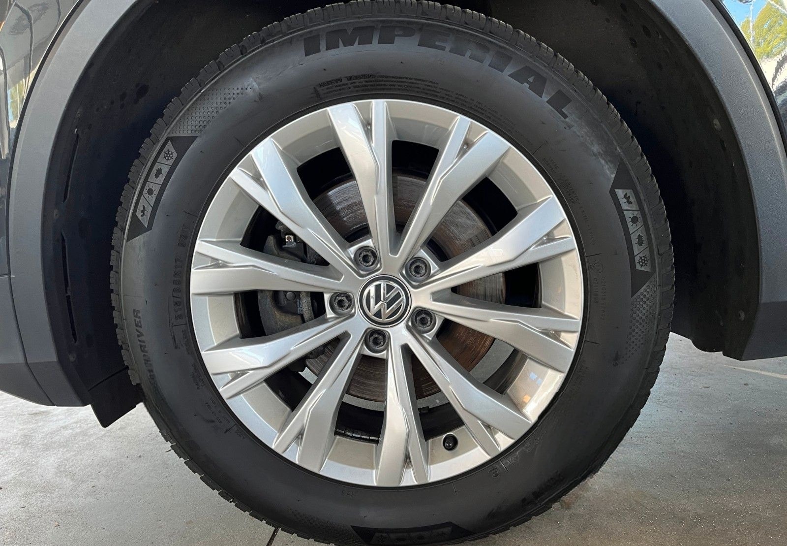 Volkswagen Tiguan 2.0 TDi Comfortline NAVI LED WinterPaket foto 8