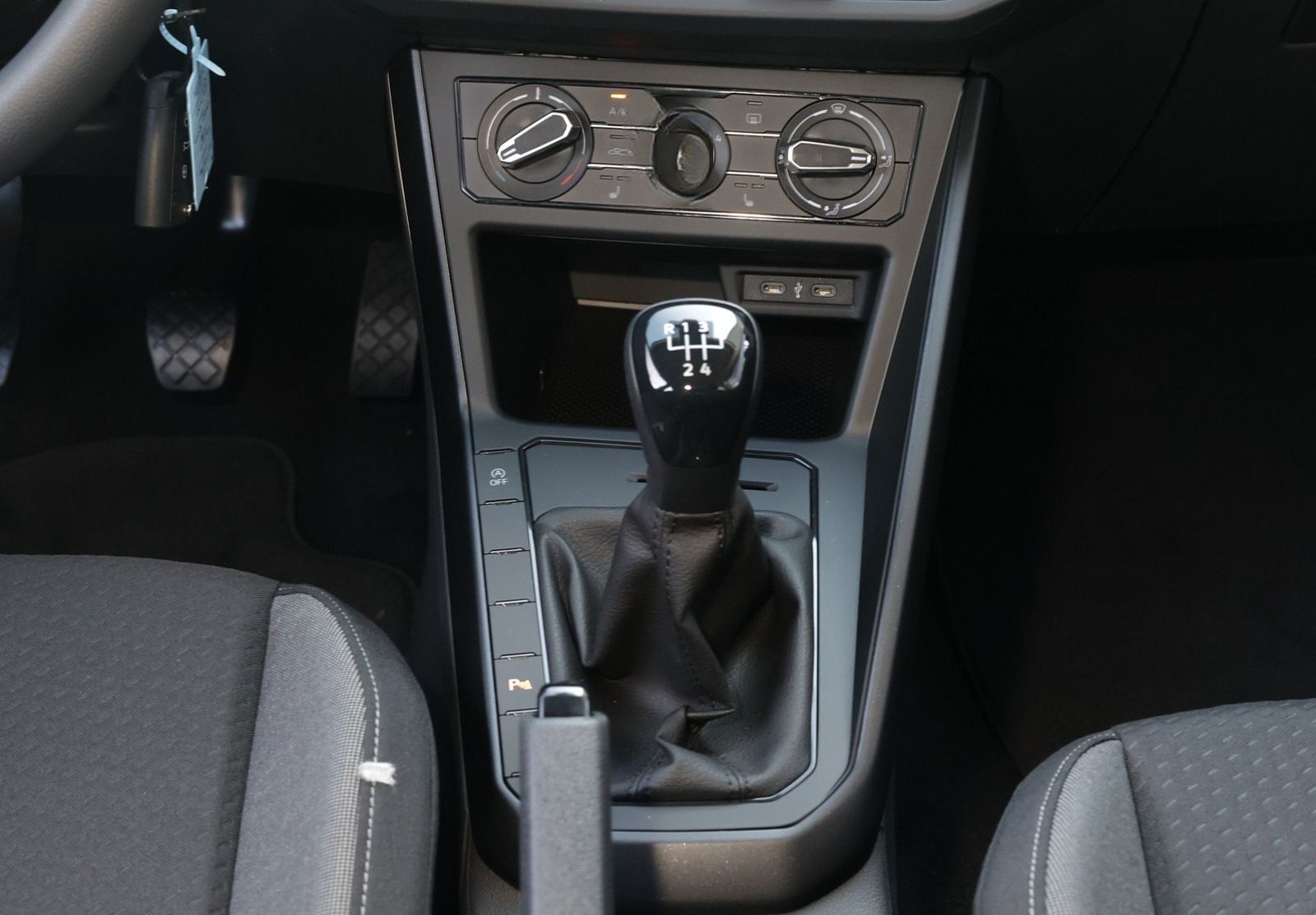 Volkswagen Taigo 1.0TSI 5-Gang +4SEASON+PDC+APP-CONNECT+ foto 15