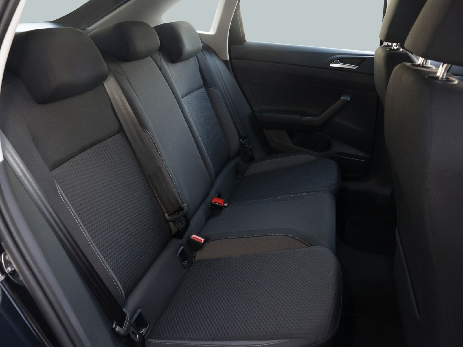 Volkswagen Taigo 1.0TSI 5-Gang +4SEASON+PDC+APP-CONNECT+ foto 16