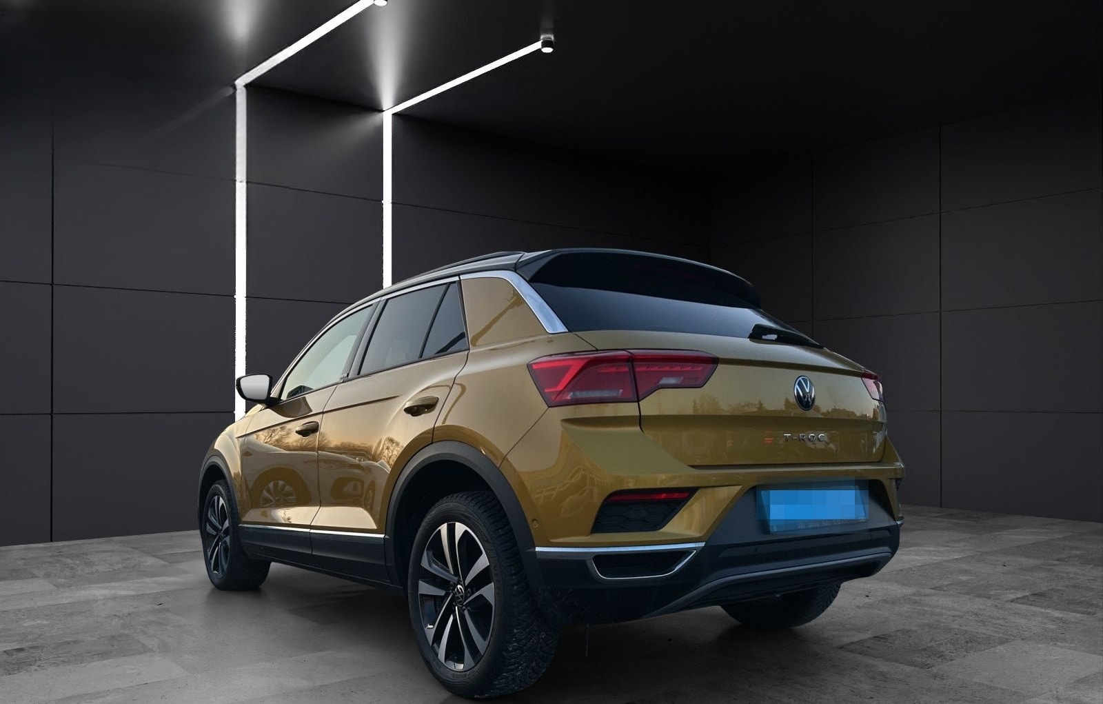 Volkswagen T-Roc TSI United LED Navi AID ACC Park-Assist SH foto 3