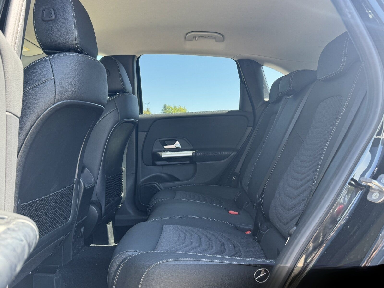 Mercedes-Benz B 180 Multibeam+Distronic+Keyless-Go+KlimaNavi foto 6