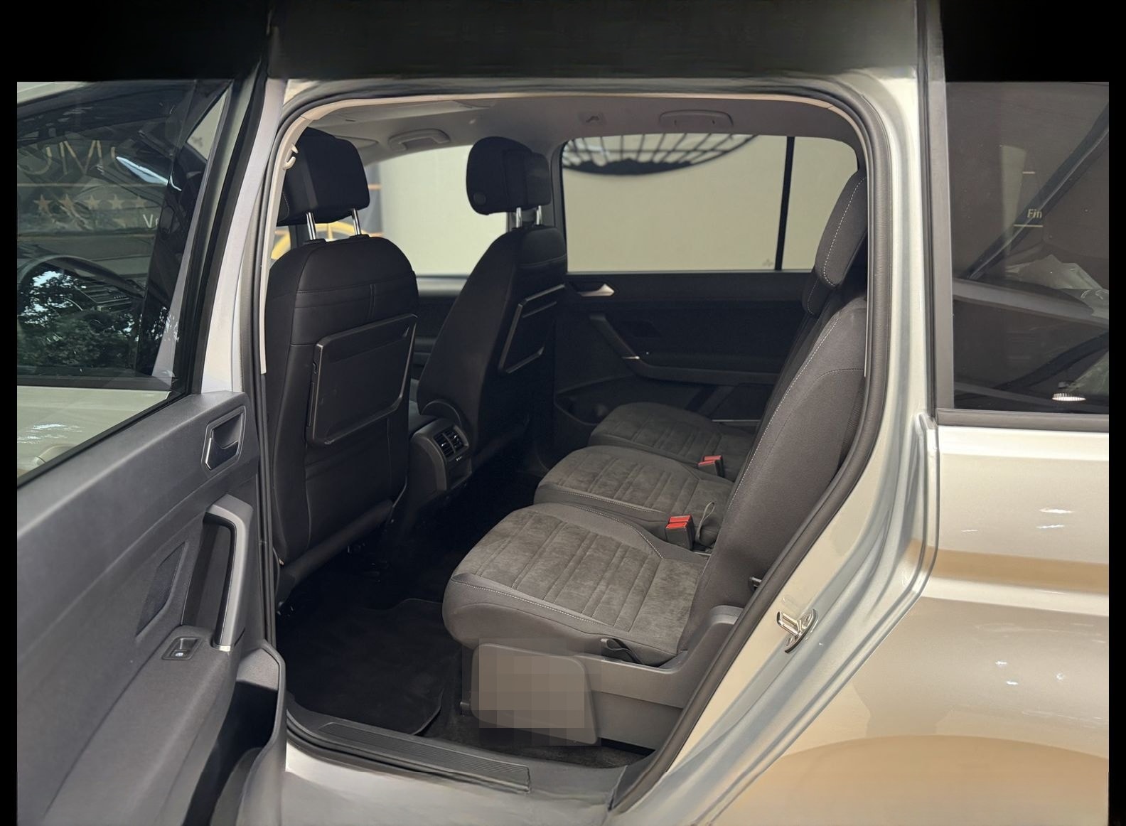 Volkswagen Touran Comfortline 2.0 TDI DSG App Connect/LED/ foto 14