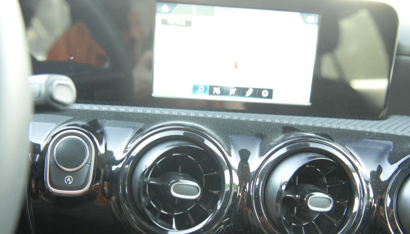 Mercedes-Benz A 180 d Automatik Navi Klimaautomatik foto 9