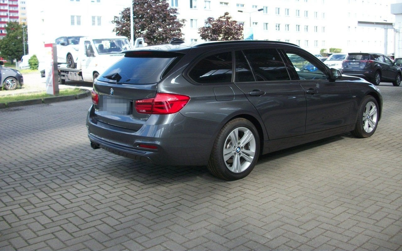BMW Baureihe 3 Touring   320 d Sport Line foto 6