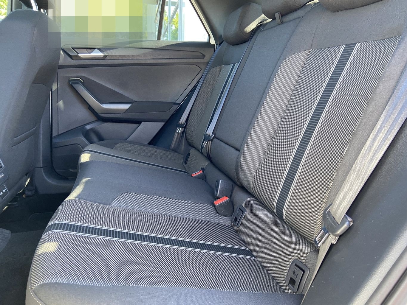 Volkswagen T-Roc 1.5 TSI BLACK-STYLE NAVI+PANORAMA+18"+SHZ+ foto 11